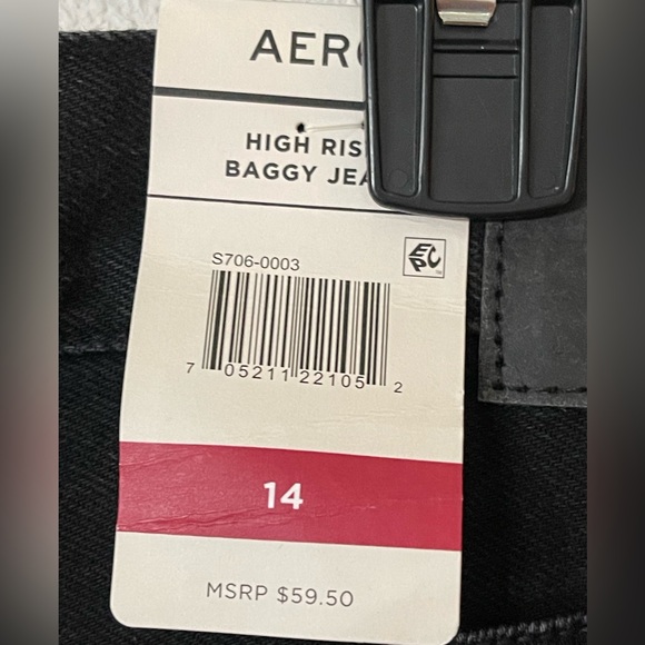 Aeropostale Black Straight Leg Jeans - Picture 2 of 7